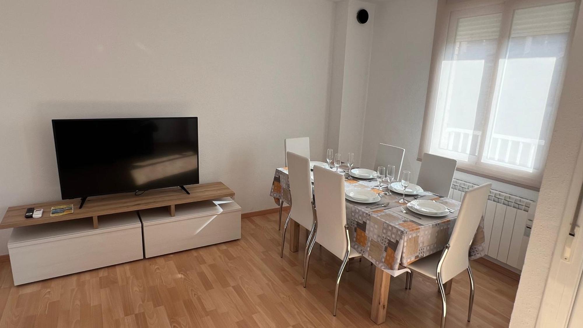 Apartament Reformat Al Bergueda 6P Sant Jordi de Cercs ภายนอก รูปภาพ